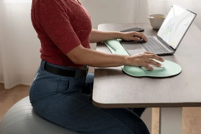 Zalety ergonomicznych podkładek pod mysz